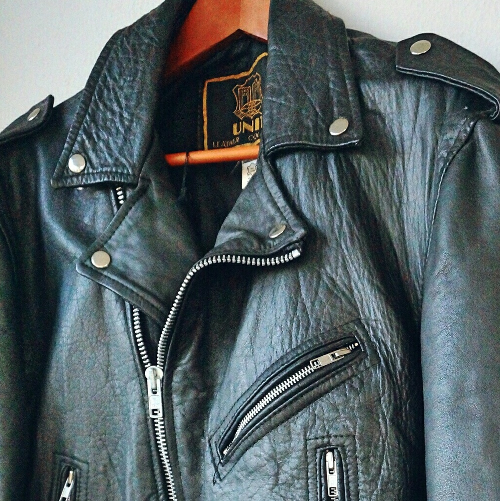 **SOLD**90's Black Leather Moto Jacket